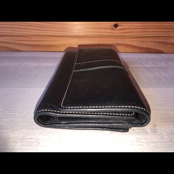 Coach leather trifold wallet - Picture 2 of 6